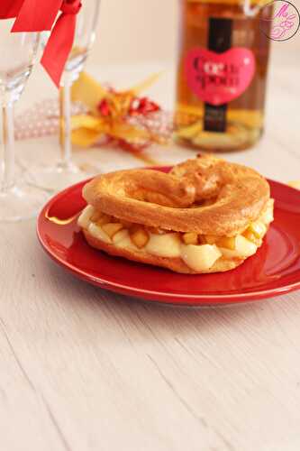 Coeur de pommes spécial St Valentin (pâte à choux garnie de crème pâtissière vanille et pommes caramélisées)