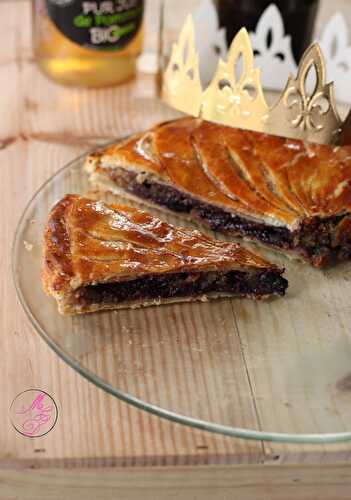 Galette des rois crème de noisette et cassis