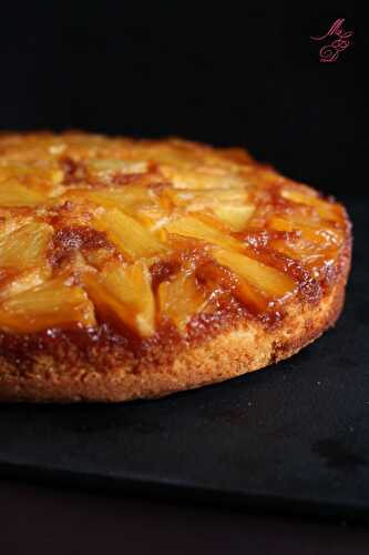 Gâteau à l’ananas et au caramel