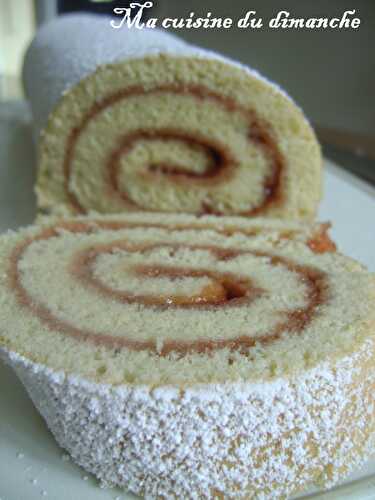 Gâteau roulé à la confiture