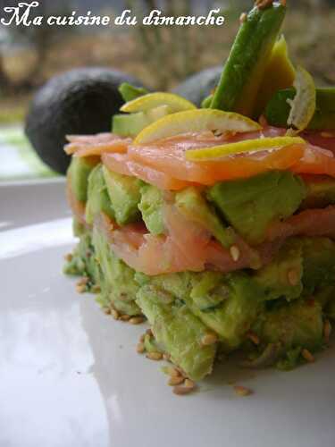 Mille feuilles avocat & saumon fumé