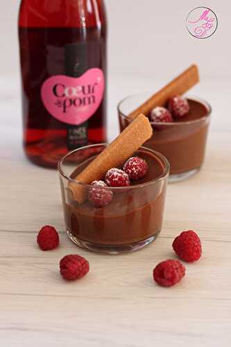 Mousse au chocolat et framboises