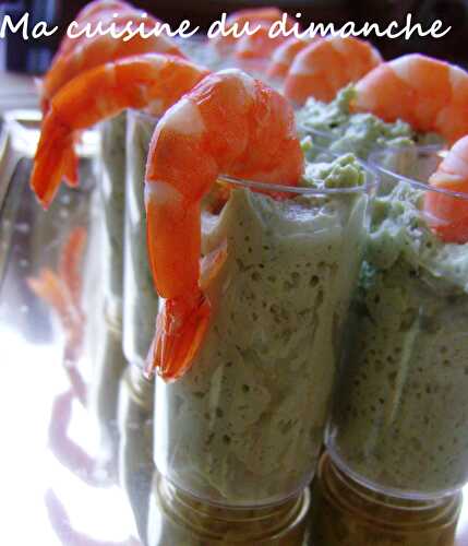 Mousse d’avocat aux crevettes