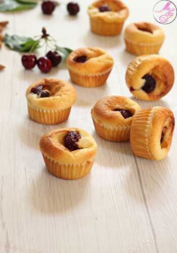 Petits muffins aux cerises