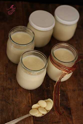 Petits pots de crème au chocolat blanc