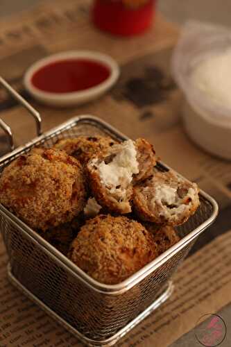 Polpette (boulettes) de poulet farcies au fromage de chèvre