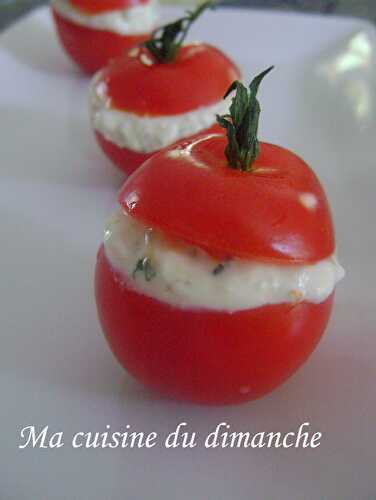 Tomates cerises farcies au fromage frais & aux herbes