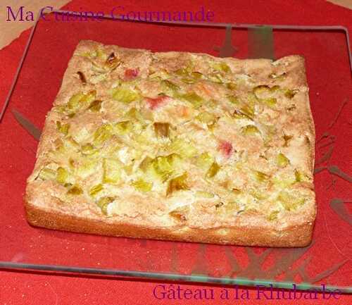 Gâteau à la Rhubarbe