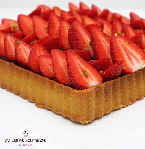 Tarte Fraise Pistache Framboise