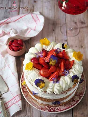 Naked Cake Fraise {sans lactose}