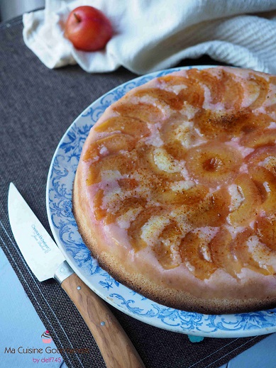 Gâteau Renversé aux Prunes