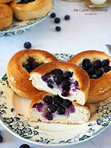 Brioches au Myrtilles