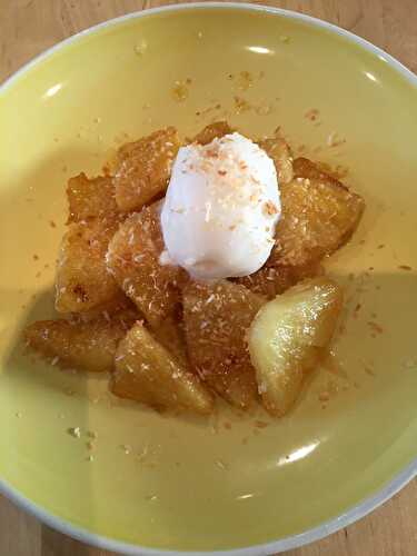 Ananas roti á la coco de Cyril Lignac