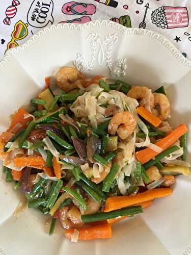 Wok aux légumes et crevettes