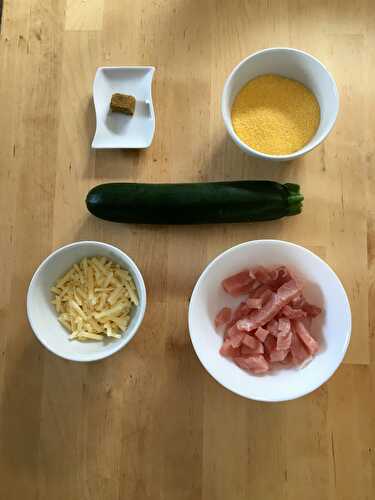 Tartelettes polenta au bacon et courgettes