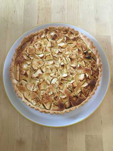 Tarte amandine aux pommes de Cyril Lignac