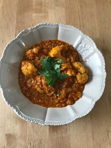 Curry de lentilles au chou-fleur