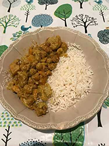 Curry de pois chiche et choux fleur au coco 