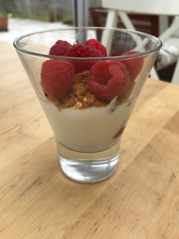 Verrine aux framboises et speculoos 