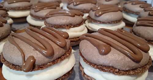 Les macarons 3 chocolats