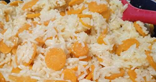 Le risotto aux carottes et à l'oignon doux