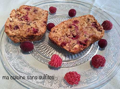 Cake aux canneberges / cranberries (sinon aux framboises), à la farine de souchet