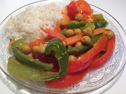 Curry maison de pois chiches, poivrons et carottes (végétarien)