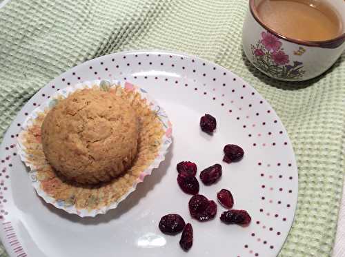 MUFFINS D’HIVER AUX CANNEBERGES … ET AUX LÉGUMES CACHÉS!