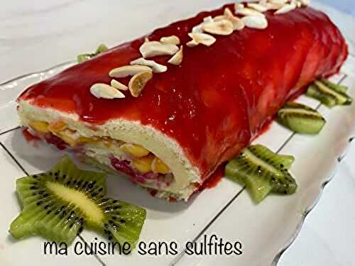 Bûche de Noël légère sans gluten aux fruits (framboises et mangue)