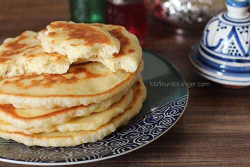 Bouchiar : galette moelleuse à la poêle