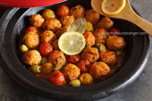 Boulettes de poisson au poivron et tomates cerise