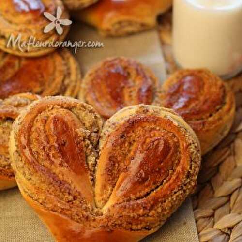 Brioches coeurs, aux amandes