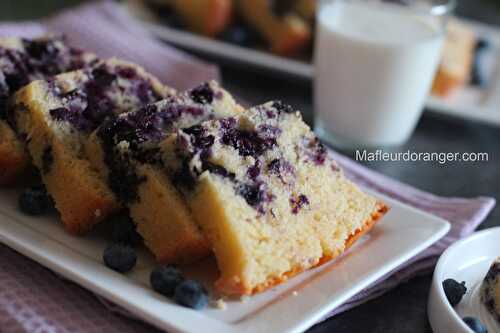 Cake au citron et myrtilles