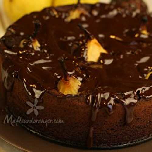 Gâteau fondant aux chocolat et poires