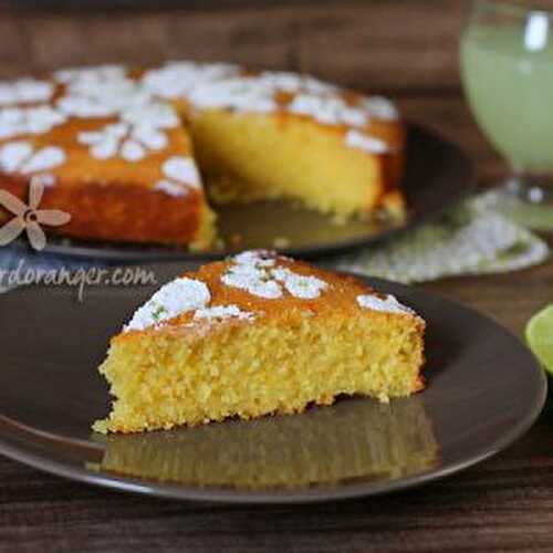 Gâteau sans gluten à la polenta et citron vert