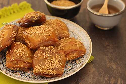 Rghaif aux amandes et miel