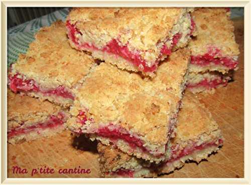 Carrés aux framboises et noix de coco façon crumble