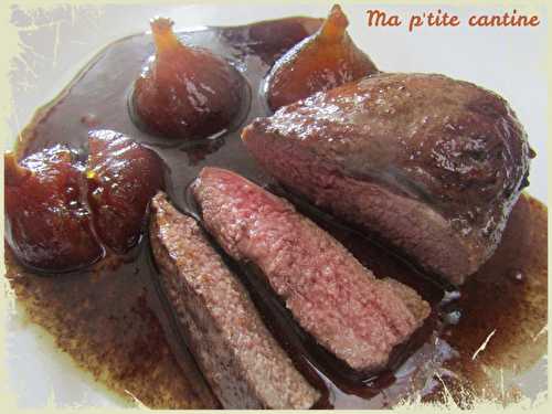 Magret de canard en pavés aux cinq parfums et figues confites