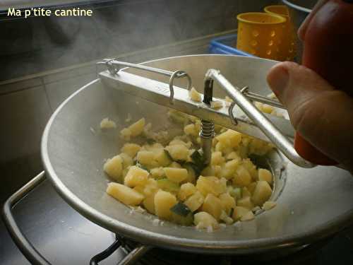 Purée de pommes de terre et courgettes au bleu de Bresse - Ma p'tite cantine