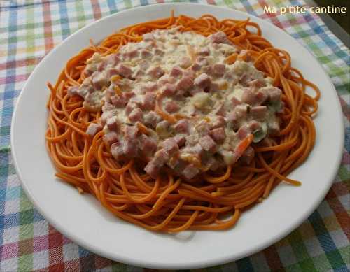 Spaghettis de quinoa au jambon, ricotta et petits légumes - Ma p'tite cantine