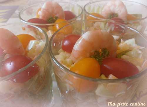 Verrine fraîcheur au melon, concombre, surimi et crevettes