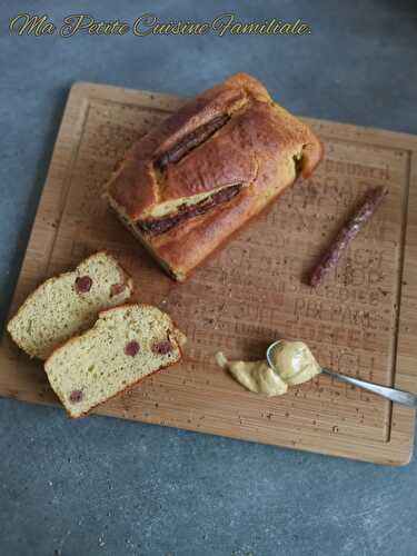 Cake salé moutarde et saucisson