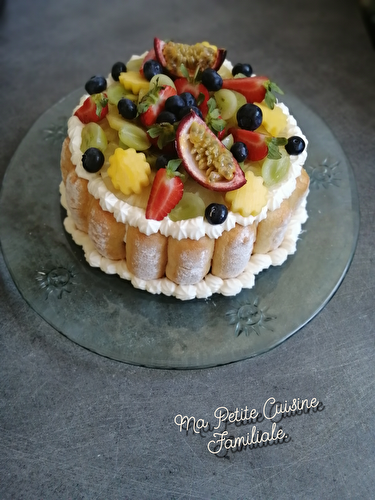 Charlotte aux fruits