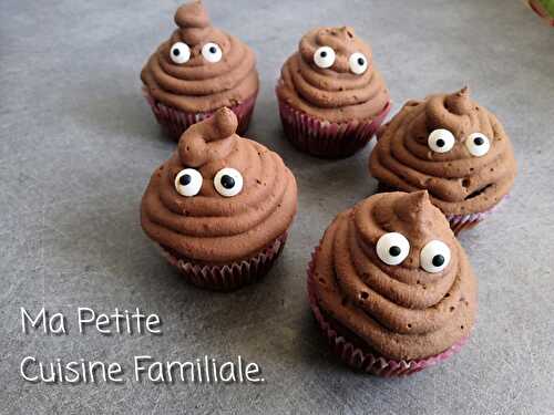 Cupcake au chocolat « poop » topping choco/caramel