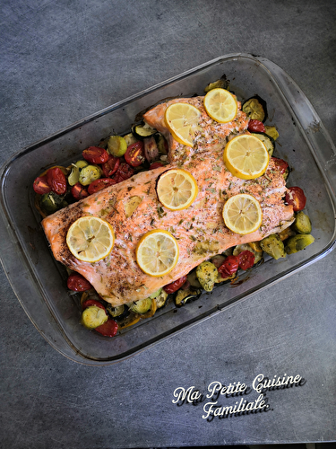 Filet de saumon sur son lit de légumes croquants