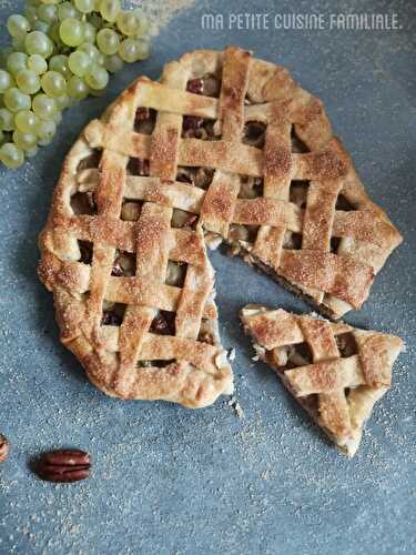 Tarte au raisin et noix de pécan