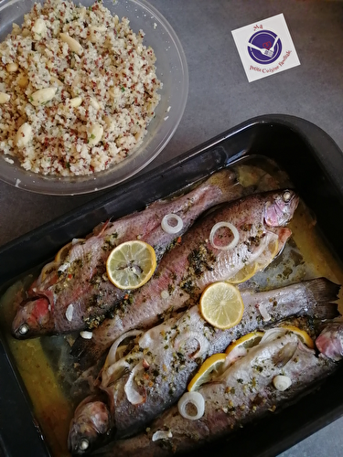 Truites citronnées, quinoa et boulghour aux amandes