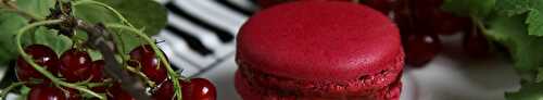 Macaron à la confiture de groseille