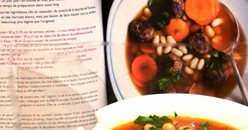 Bouillon de cassoulet aux boulettes de canard et saucisse de Toulouse