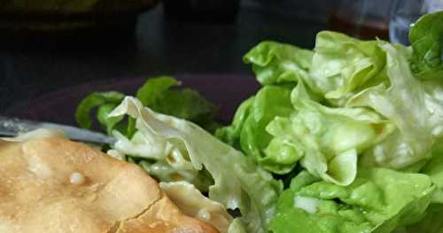 Tourte au camembert. 